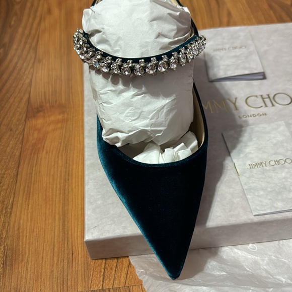 JIMMY CHOO
Bing Crystal-Embellished Velvet Mules - Picture 2 of 8